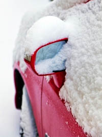 car-snow-200.jpg